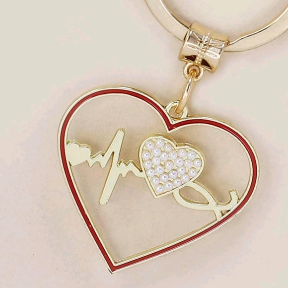 Heart Keychain - Picture 2 of 2